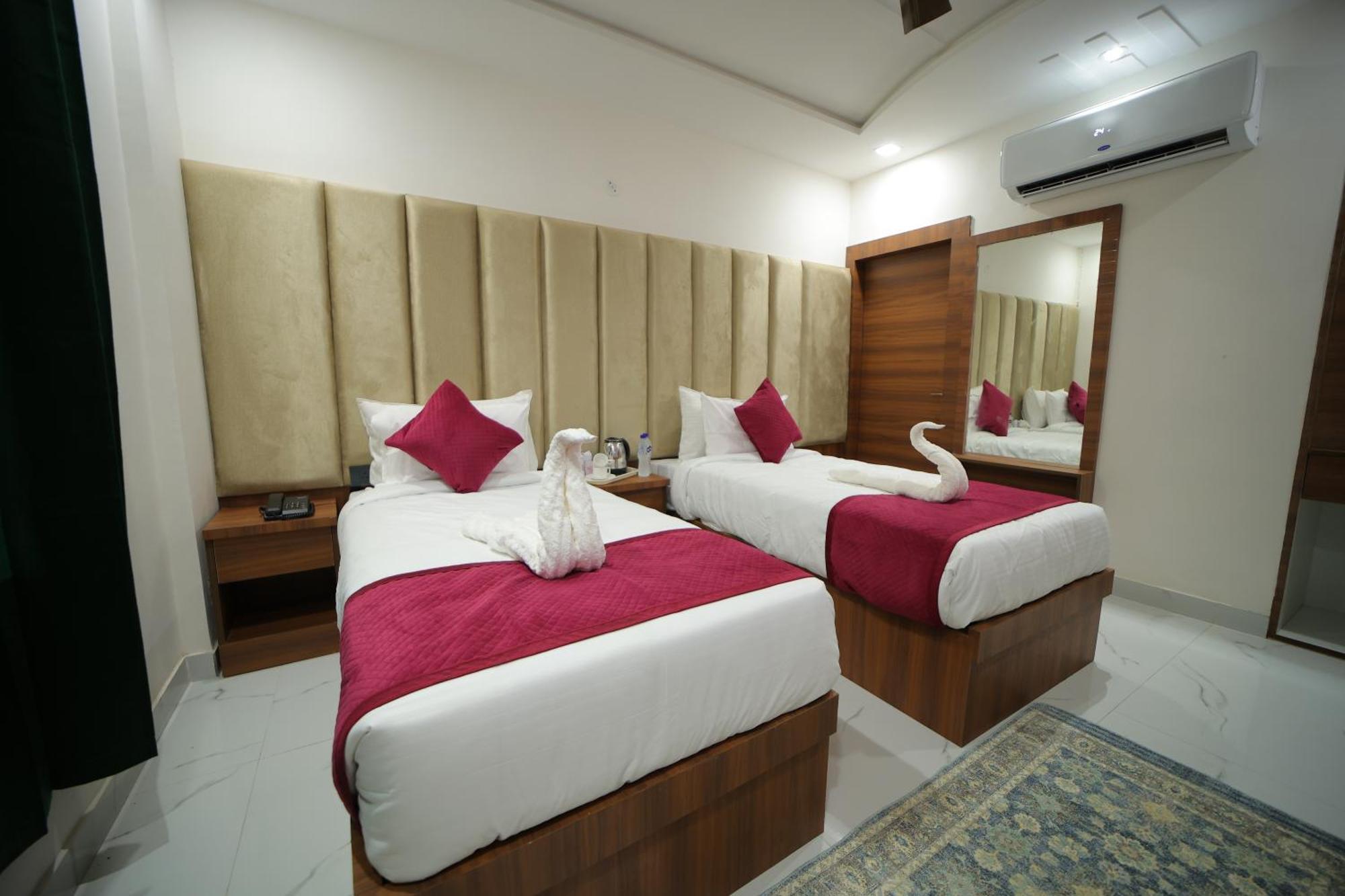 Hotel Dev Villas آغْرا المظهر الخارجي الصورة