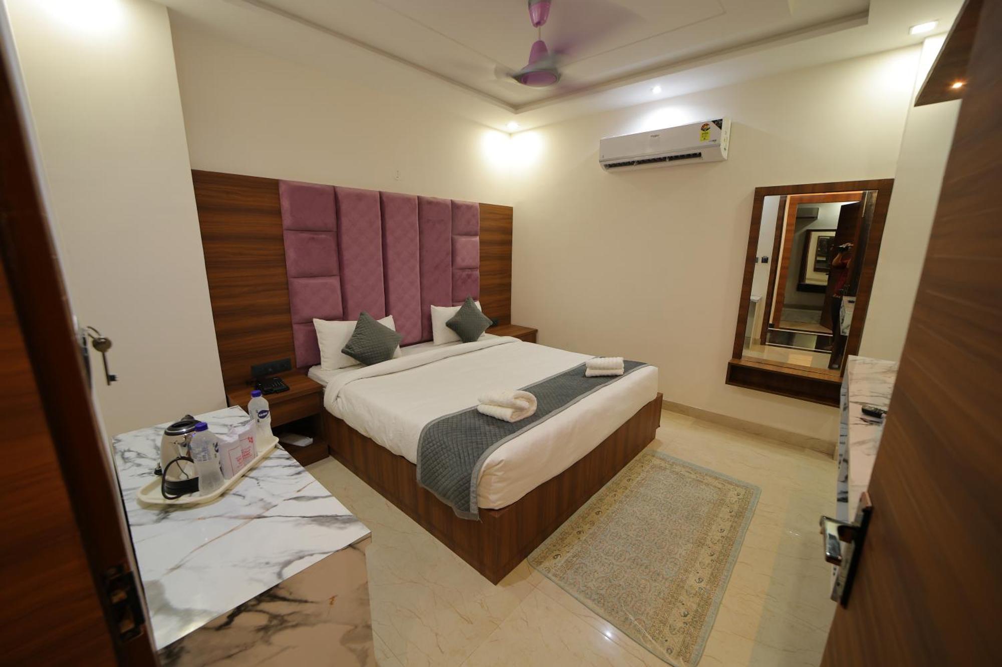 Hotel Dev Villas آغْرا المظهر الخارجي الصورة