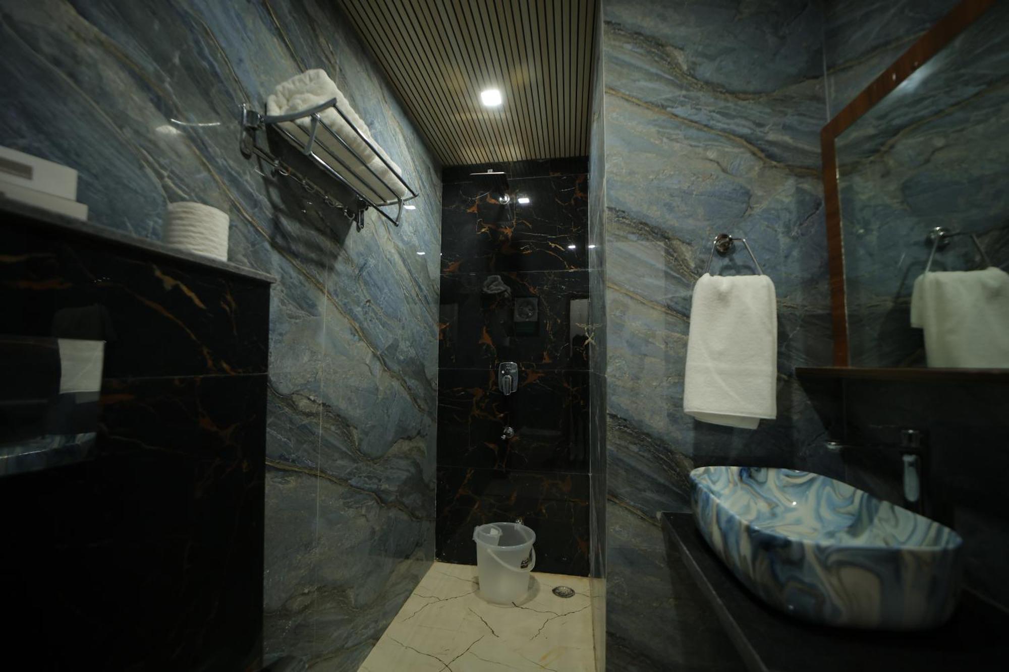 Hotel Dev Villas آغْرا المظهر الخارجي الصورة