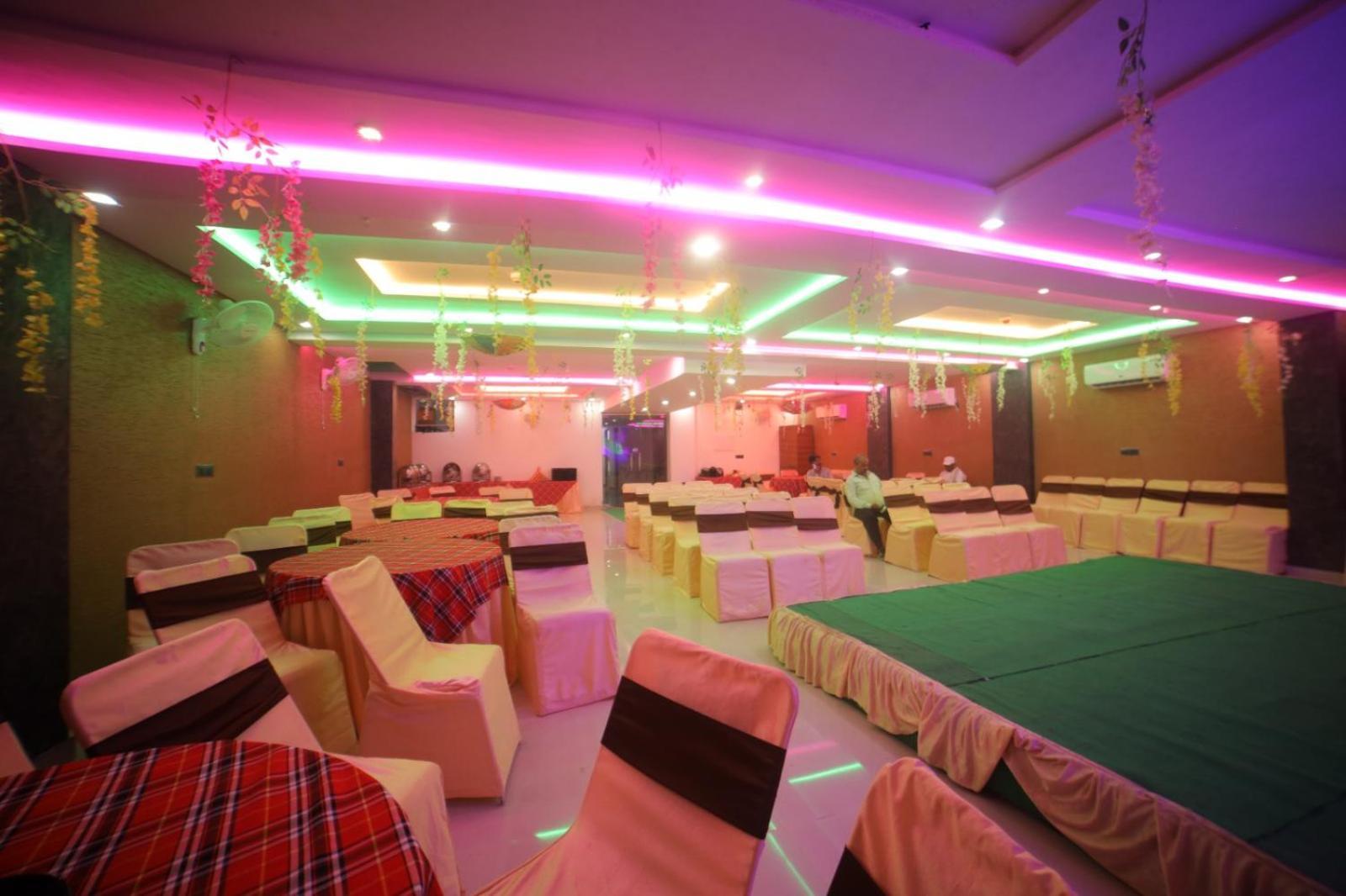 Hotel Dev Villas آغْرا المظهر الخارجي الصورة